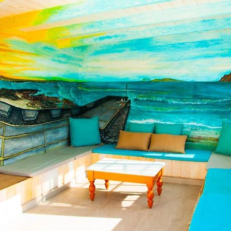 Famara Surf Rooftop المظهر الخارجي الصورة